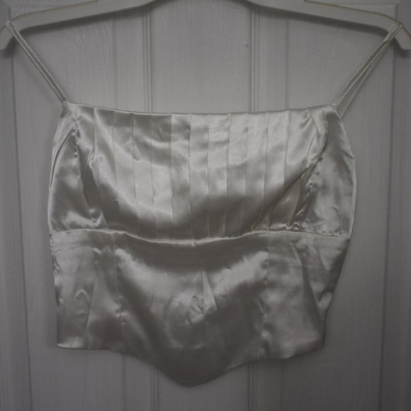 Satin White Tank Crop Top Size Medium Beautiful Like Lulus Top - Picture 1 of 5